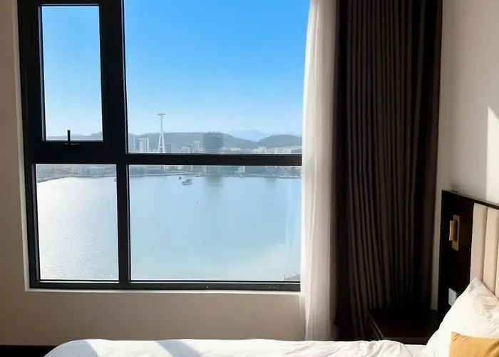 Ho Sapphire S2 Tieu Chuan Khach San View Thanh Pho Rat Dep Apartment Ha Long